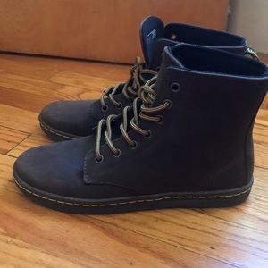Doc Martens (AirWare)